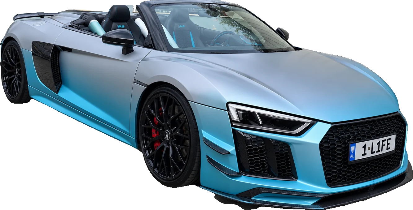 Audi R8 Spyder me Car Wrap gradient gri-blu, punë e 1LIFE Garage në Tiranë